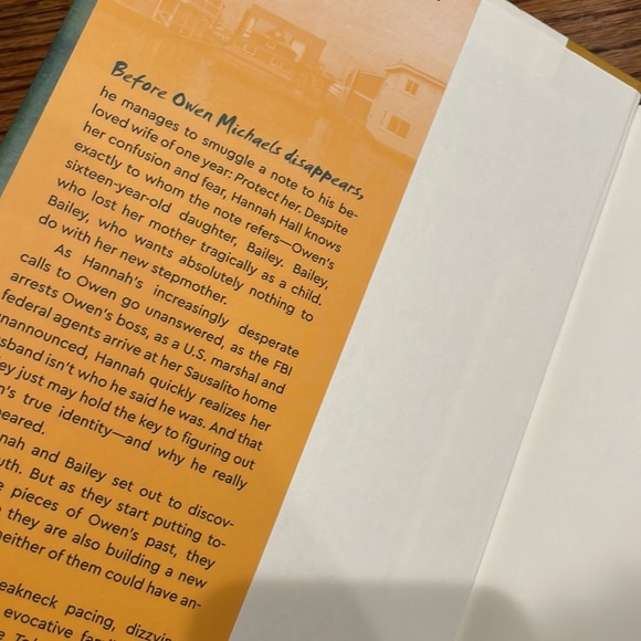 📖 The Last Thing He Told Me - Laura Dave - hardback - Picture 3 of 4